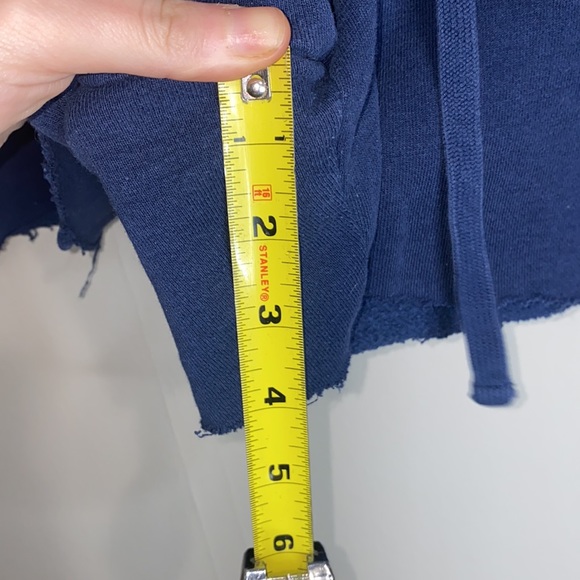 🐆Vintage Y2K Aeropostal Navy blue shorts! - Picture 7 of 8